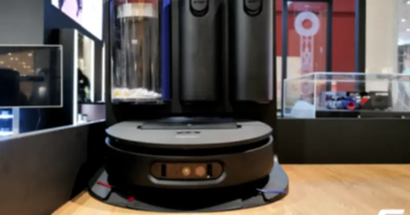 Dyson Spot+Scrub AI ra mắt tại Việt Nam: Robot thông minh tự phát hiện và xử lý vết bẩn