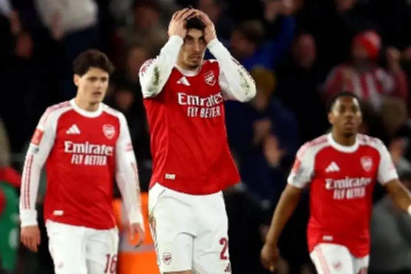 FA Cup: Arsenal Thua Sốc Trước Man City, Chelsea Thắng Hủy Diệt