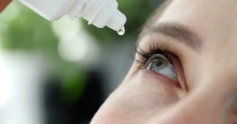 FDA Mỹ thu hồi hơn 3 triệu lọ thuốc nhỏ mắt vì lo ngại vấn đề vô trùng