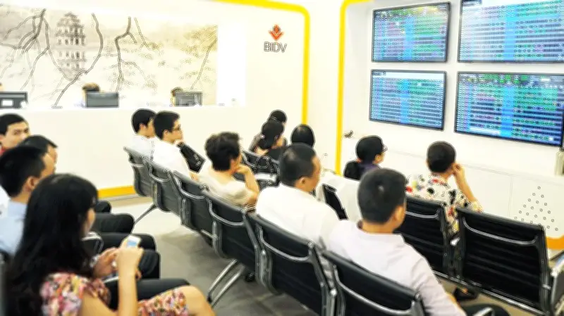 FTSE Russell Nâng Hạng Việt Nam Lên Thị Trường Mới Nổi, Dòng Vốn 1,7 Tỷ USD Sắp Đổ Về