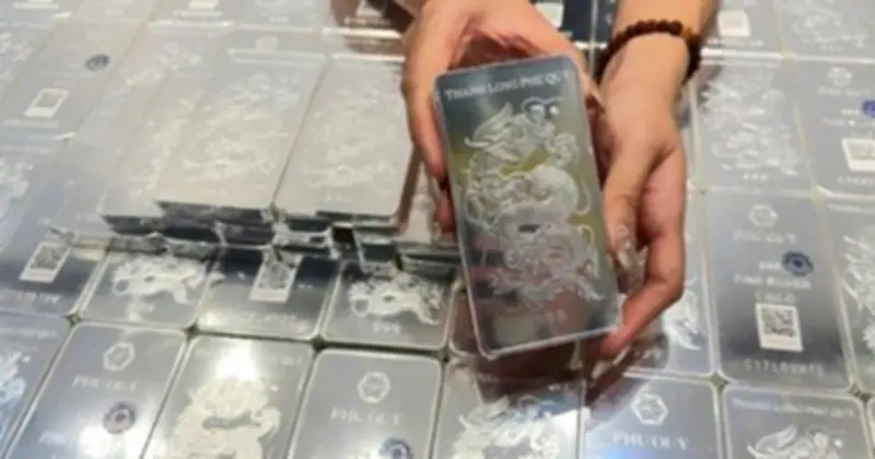 Giá Bạc Thế Giới Phục Hồi Mạnh, Vượt 75 USD/ounce Trong Phiên Đầu Tháng 4