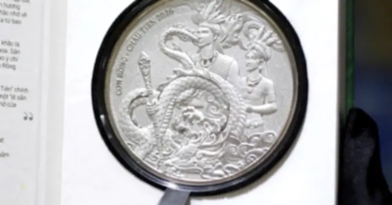Giá Bạc Trong Nước Tăng Mạnh, Vượt Xa Vàng Trên Thị Trường Quốc Tế