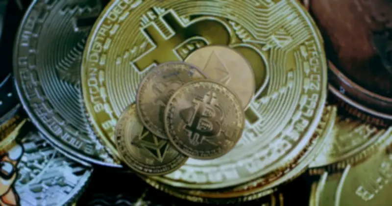 Giá Bitcoin hôm nay 26/4 giảm nhẹ, thị trường thận trọng