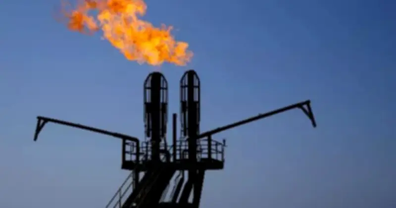 Giá dầu Mỹ lao dốc sau khi Trump tạm ngừng tấn công Iran, eo biển Hormuz được mở