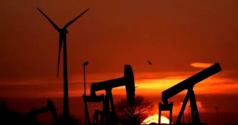 Giá dầu thế giới tăng vọt sau thất bại đàm phán Mỹ - Iran, lo ngại căng thẳng leo thang