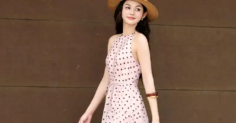 Gợi ý trang phục nhẹ mát cho kỳ nghỉ thư giãn