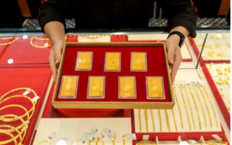 Giá vàng hôm nay 27/4: Vàng SJC, vàng nhẫn, Minh Châu, Phú Quý, DOJI ở mức bao nhiêu?