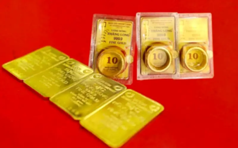 Giá vàng hôm nay 6/4: SJC, Vàng Nhẫn giảm mạnh, Doji Phú Quý báo tin động