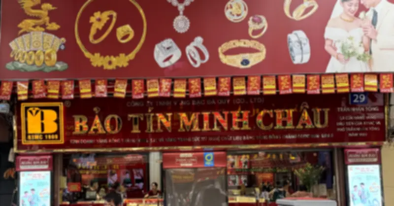 Giá Vàng Lao Dốc, Phố Vàng Vắng Tanh: Báo Tin Minh Châu Bán Hàng Kiểu Mới