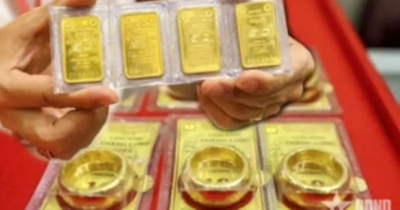 Giá vàng tăng phi mã, phá vỡ mốc kháng cự, bạc cũng tăng mạnh