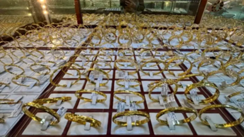 Giá vàng trong nước tăng mạnh 1,2 triệu đồng/lượng, chênh lệch với thế giới vẫn cao