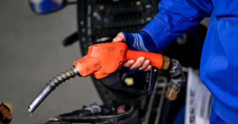 Giá xăng dầu hôm nay 26/4: Dầu thế giới tăng mạnh, dầu diesel có tuần giảm sâu