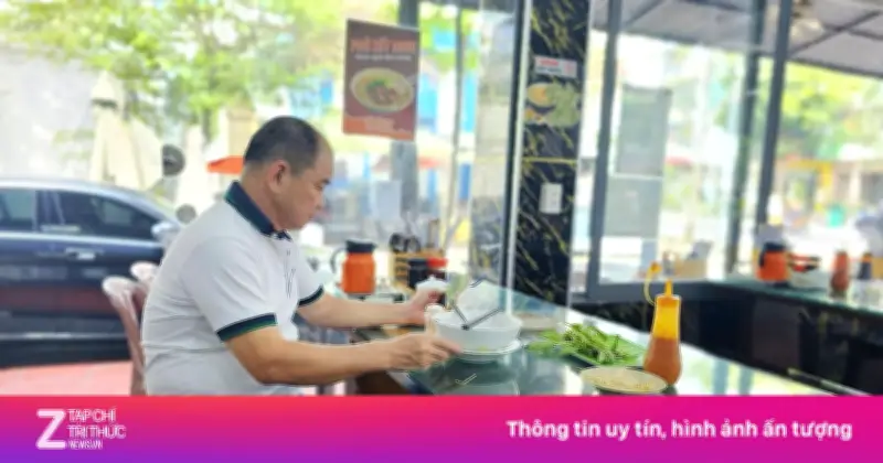 Giá Xăng Giảm Sâu, Nhưng Phở, Xôi Vẫn Neo Cao: Nghịch Lý 'Lên Nhanh, Xuống Chậm'