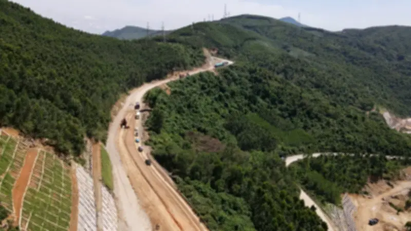 Gia Lai Tăng Tốc Toàn Diện Dự Án Đường Bộ Cao Tốc Quy Nhơn - Pleiku