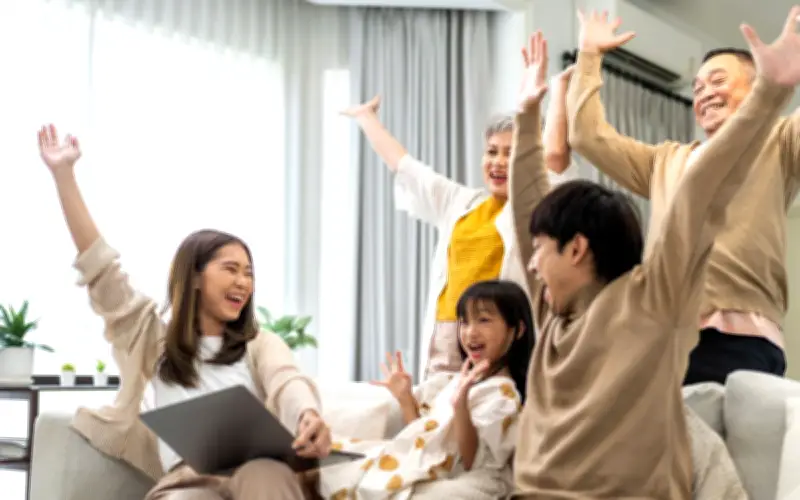 Gia đình hưng thịnh không chỉ nhờ tiền bạc: Công tác quan trọng luôn bên cạnh