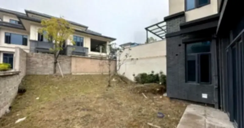 Giấc mơ biệt thự tan vỡ: Bài học đắt giá từ cuộc sống ngoại ô