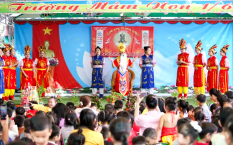 Gieo mầm yêu nước cho thế hệ mầm non từ cội nguồn dân tộc