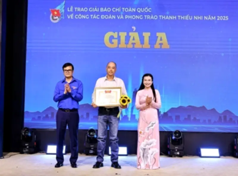 Giải báo chí về công tác Đoàn và phong trào thanh thiếu nhi chính thức được phát động