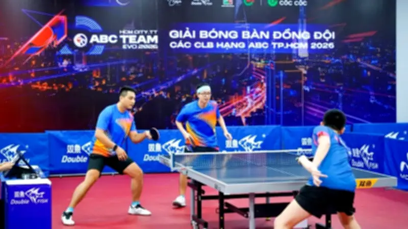 Giải cầu lông hấp dẫn: Hoa Lư thắng đậm, nhiều trận kịch tính