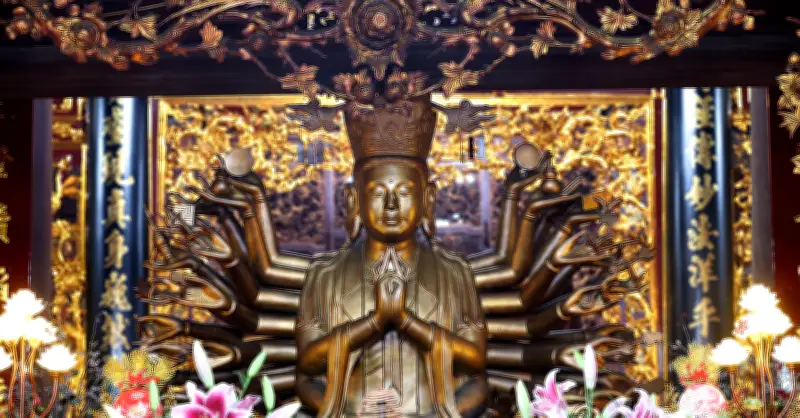 Giải mã mạch ngầm Đồng Thiên Liên Tông tại ngôi chùa 300 năm giữa lòng Hà Nội