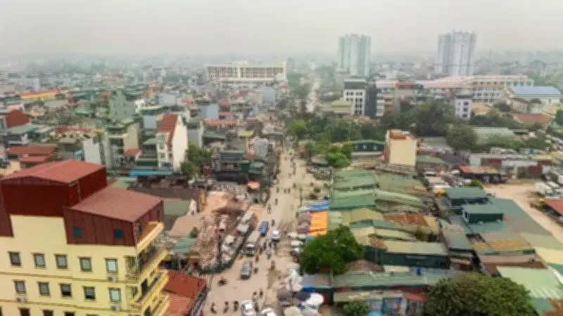 Giải tỏa, mở rộng đường Linh Nam sau nhiều năm người dân mong mỏi