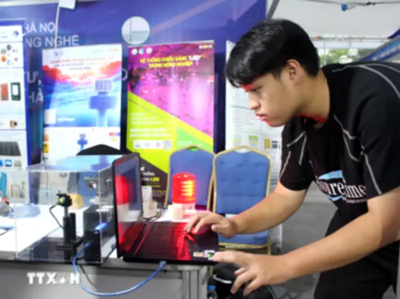 Giáo dục nghề nghiệp đối mặt thách thức: Thị trường khát lao động, trường vẫn khó tuyển sinh