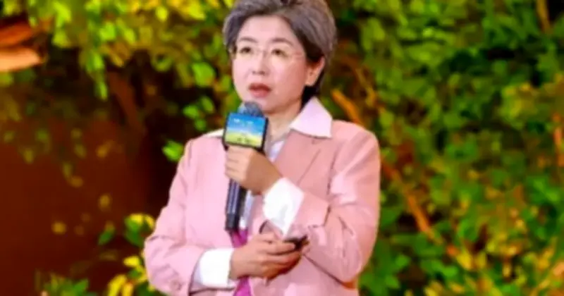 Giáo sư Bắc Kinh chia sẻ hành trình chấp nhận con bỏ học và bài học về giáo dục