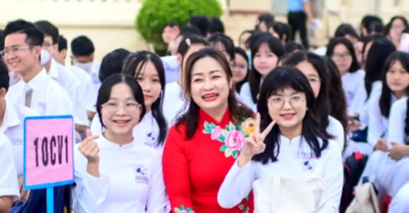 Giáo viên, Hiệu trưởng TP.HCM hạn chế ra nước ngoài khi có nhiều kỳ thi