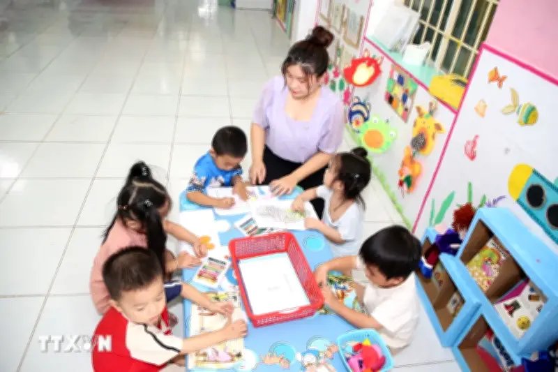 Giáo viên mầm non cần năng lực số, ngoại ngữ và khả năng tự học