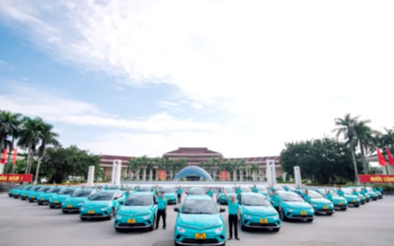 Green SM dẫn đầu thị trường gọi xe taxi công nghệ Việt Nam với 54,51% thị phần
