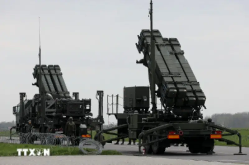 Hà Lan tăng cường phòng thủ với Patriot, Italy khẳng định không tham chiến Trung Đông