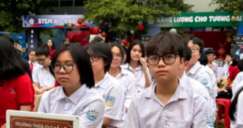Hà Nội: Chỉ 55% học sinh tốt nghiệp THCS có cơ hội vào lớp 10 công lập năm 2026