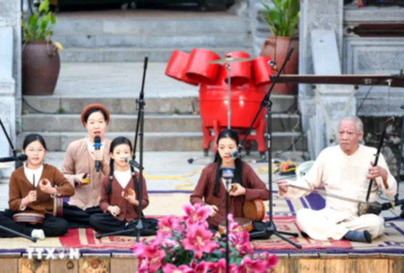 Hà Nội chuyển hướng từ gìn giữ sang khai thác bền vững di sản văn hóa