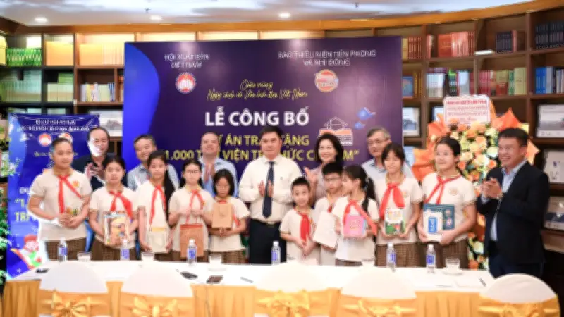 Hà Nội công bố dự án 1.000 thư viện tri thức và phát động phong trào Trao sách - Mở tương lai