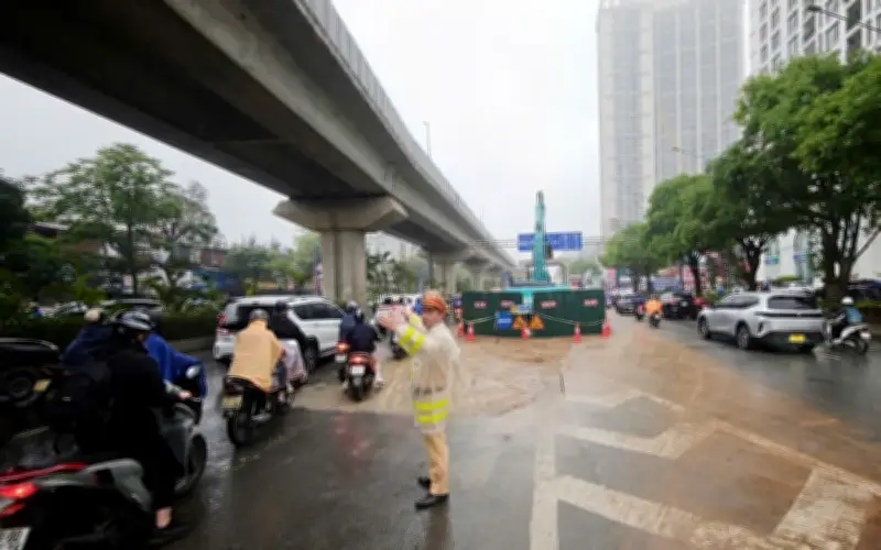 Hà Nội điều chỉnh giao thông phục vụ dự án chống ngập nội đô từ 2/4 đến 31/5