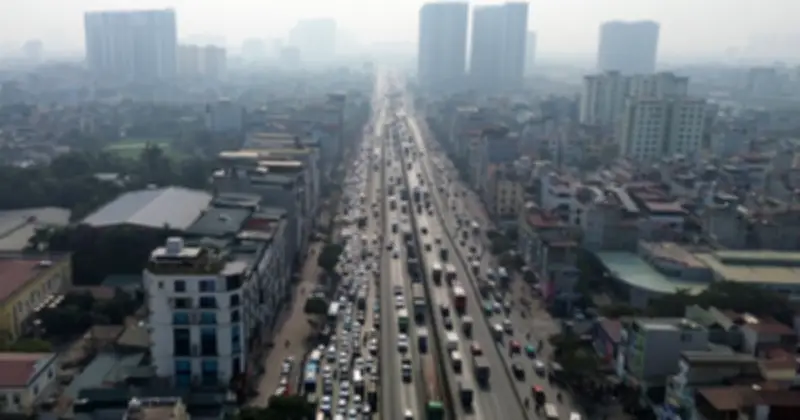 Hà Nội: 'Khó thở' đáng sợ hơn 'khó đi', người dân ủng hộ vùng phát thải thấp