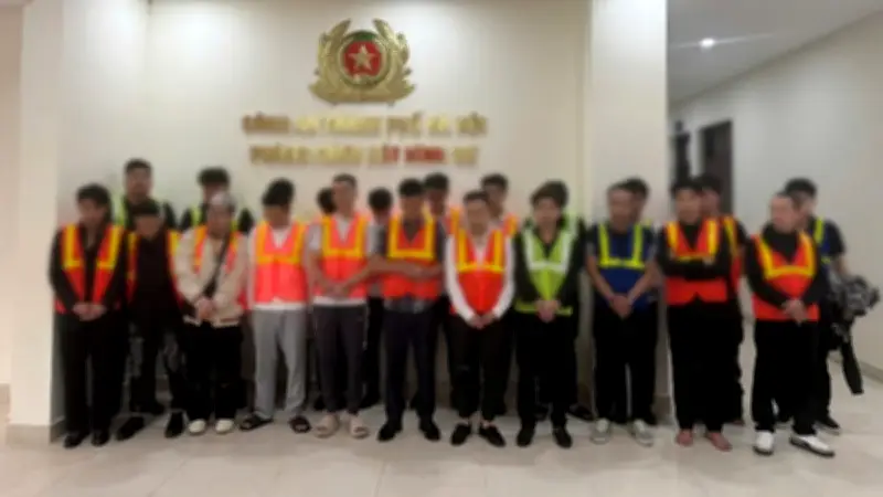 Hà Nội khởi tố 26 bị can liên quan đến kinh doanh bóng cười tại Sanh Lounge