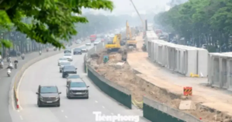 Hà Nội khẩn trương thi công dự án chống ngập, bụi bẩn gây xáo trộn giao thông và sinh hoạt