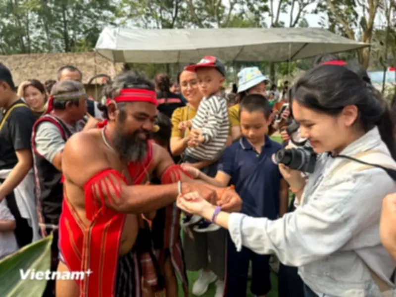 Hà Nội tổ chức nhiều hoạt động văn hóa đặc sắc cho đồng bào các dân tộc trong tháng Tư