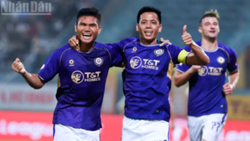 Hà Nội Thắng Đậm 3-0 Trước Hồng Lĩnh Hà Tĩnh, Tiếp Tục Đuổi Theo Nhóm Dẫn Đầu V-League