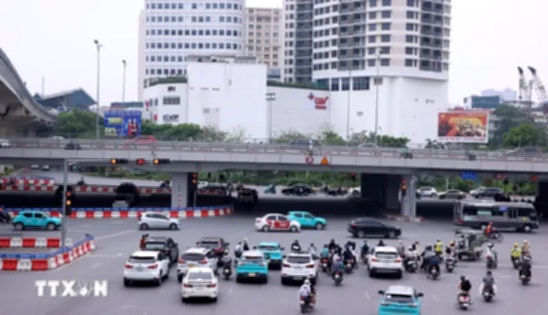 Hà Nội tăng cường chỉnh trang hạ tầng, đảm bảo an toàn giao thông dịp 30/4 - 1/5