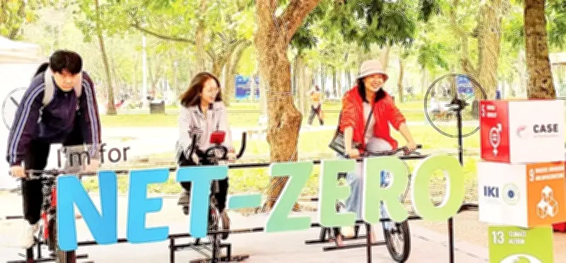 Hà Nội triển khai giải pháp năng lượng xanh: Từ trải nghiệm đạp xe phát điện đến ứng dụng công nghệ tiết kiệm