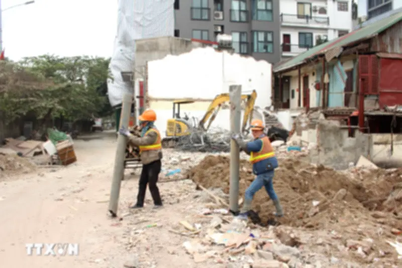 Hà Nội đẩy nhanh giải phóng mặt bằng thi công cầu Tứ Liên