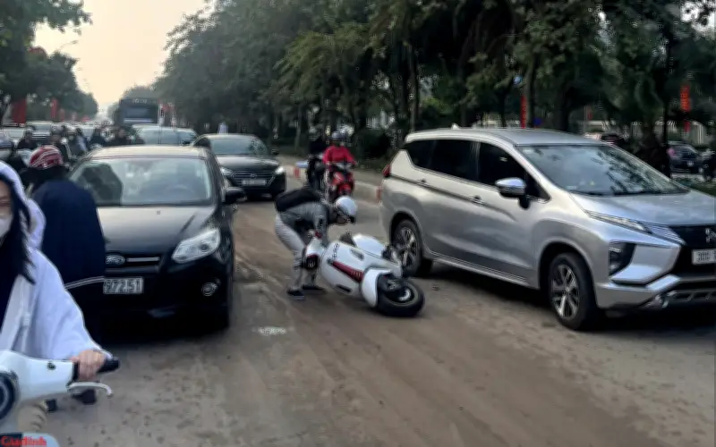 Hà Nội yêu cầu chấn chỉnh mạnh tay quản lý môi trường tại các công trình cấp bách