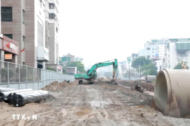 Hà Nội yêu cầu xử lý dứt điểm nút thắt, giải phóng mặt bằng các dự án trọng điểm