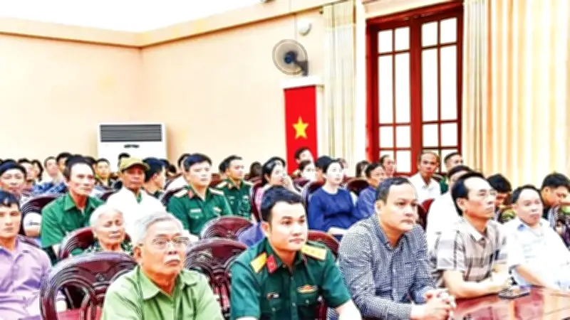 Hỗ trợ nhà ở, chăm lo người lao động và giáo dục thông minh tại miền Trung