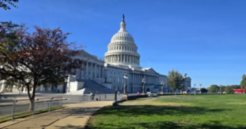 Hạ Viện Mỹ điều tra 4 nghị sĩ, hai người từ chức trong bê bối tình dục và tài chính