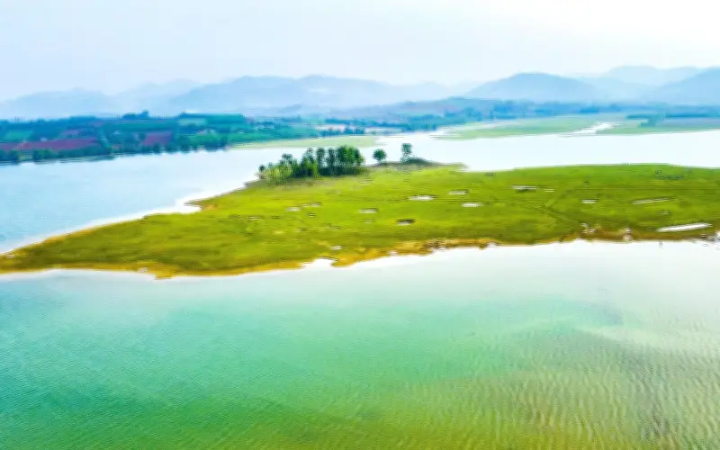 Hồ Yên Mỹ - Viên ngọc tiềm ẩn của Thanh Hóa chờ đánh thức