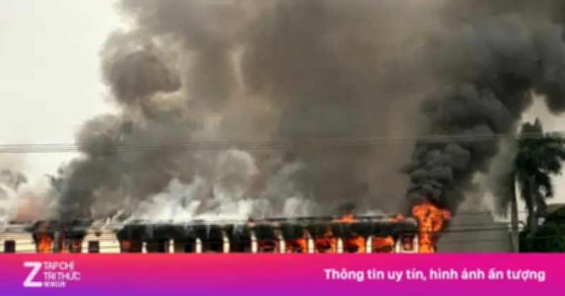 Hỏa hoạn bất ngờ trên tàu hỏa Hải Phòng - Hà Nội, hành khách sơ tán an toàn