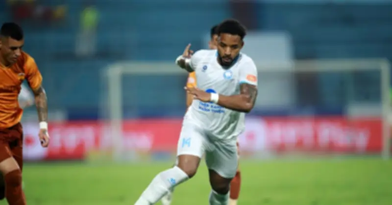 HAGL Gây Bất Ngờ, Đánh Bại Nam Định 2-1 Trên Sân Thiên Trường